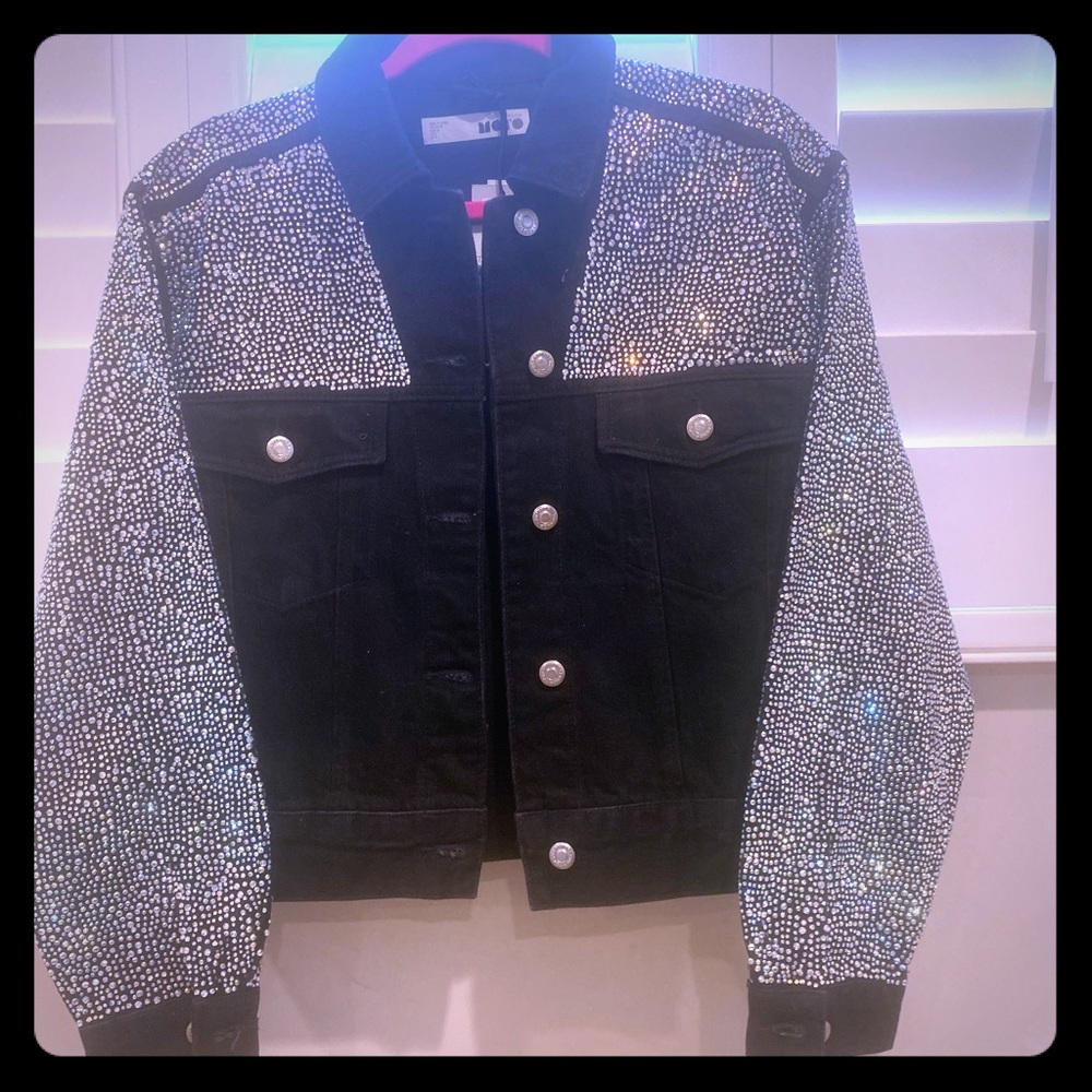 “TOP SHOP” RARE “SWAROVSKI” Black denim jacket .